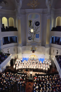 Bild: Die Bergfinken in der Annenkirche 2017